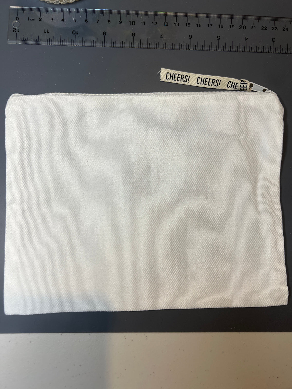Canvas pouch - WOW YO